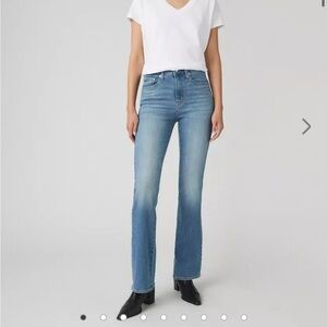 Levi's Women's Light Blue High Rise Boot Cut Jeans- worn once